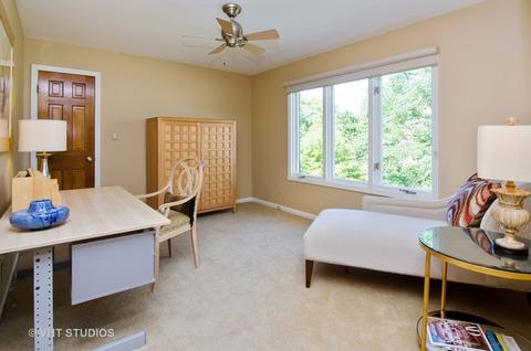 2086 Primrose Ln, Naperville, IL 60565 photo 20