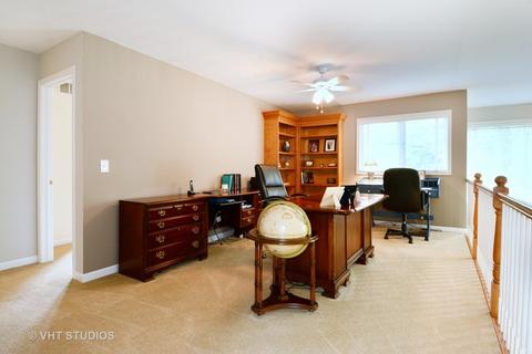 1375 Cranbrook Cir, Aurora, IL 60502 photo 10