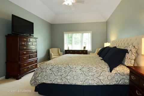 1375 Cranbrook Cir, Aurora, IL 60502 photo 12