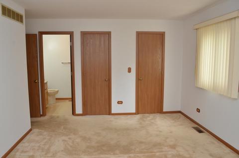 735 Waverly Dr #A, Elgin, IL 60120 photo 7