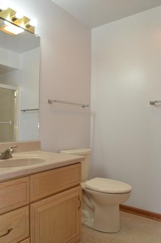 735 Waverly Dr #A, Elgin, IL 60120 photo 11