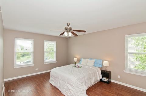 1008 Longford Rd, Bartlett, IL 60103 photo 8