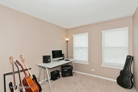1008 Longford Rd, Bartlett, IL 60103 photo 12