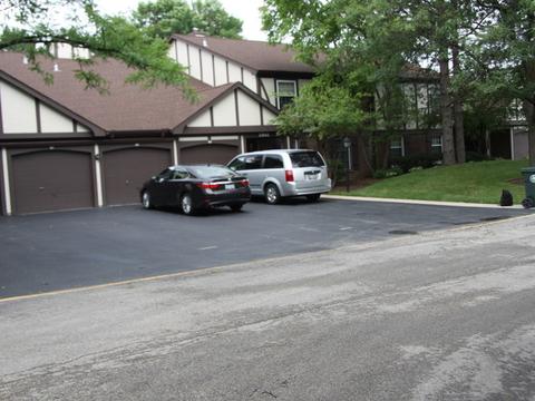 2900 Northampton Dr #B2, Rolling Meadows, IL 60008 photo 1