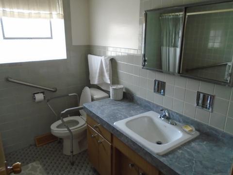 7348 W Breen St, Niles, IL 60714 photo 8