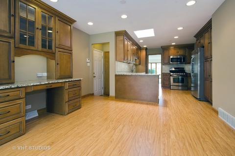 725 Mark Ave, Des Plaines, IL 60016 photo 6