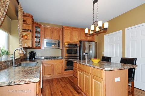 24043 Norfolk Ln, Plainfield, IL 60585 photo 3