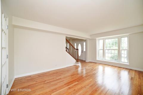 257 Superior Cir, Bartlett, IL 60103 photo 4
