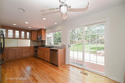 257 Superior Cir, Bartlett, IL 60103 photo 7