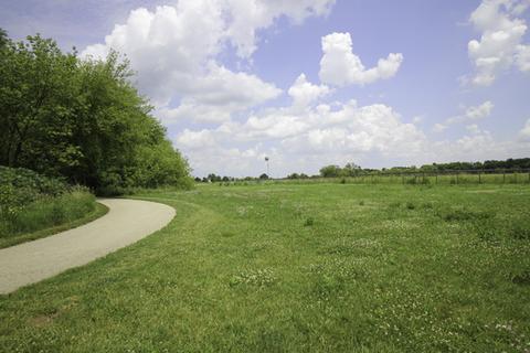 Undisclosed, Cary, IL 60013 photo 27