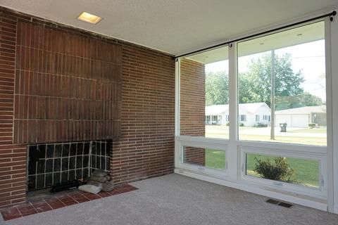 800 E Scott St, Tuscola, IL 61953 photo 11