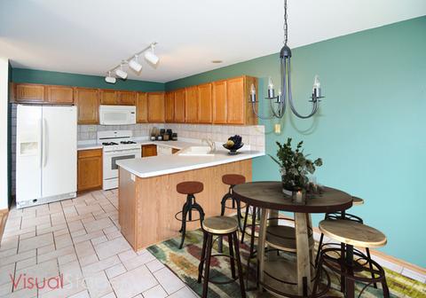 856 Millcreek Cir, Elgin, IL 60123 photo 3