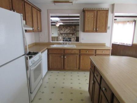 13449 S End Ln, Crestwood, IL 60445 photo 3