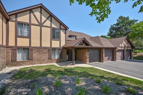 1657 Dover Ct #A, Wheaton, IL 60189 photo 1