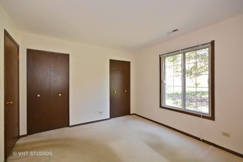 1657 Dover Ct #A, Wheaton, IL 60189 photo 9