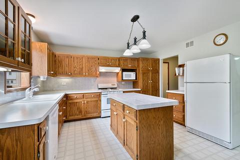22746 S Michael Dr, Channahon, IL 60410 photo 10