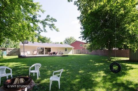 1145 Hunter Dr, Elgin, IL 60120 photo 9
