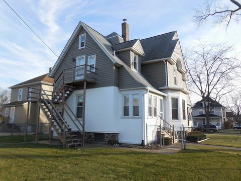 326 Standish St, Elgin, IL 60123 photo 2