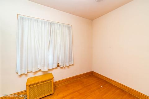 3933 S Artesian Ave, Chicago, IL 60632 photo 10