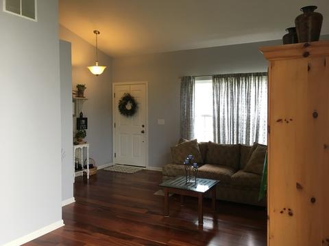 2818 Hoffman St, Plano, IL 60545 photo 4