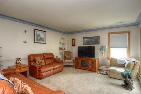 416 E Division St, Itasca, IL 60143 photo 7