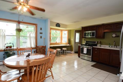 416 E Division St, Itasca, IL 60143 photo 4