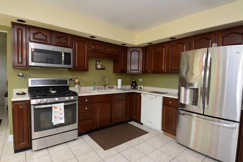416 E Division St, Itasca, IL 60143 photo 3