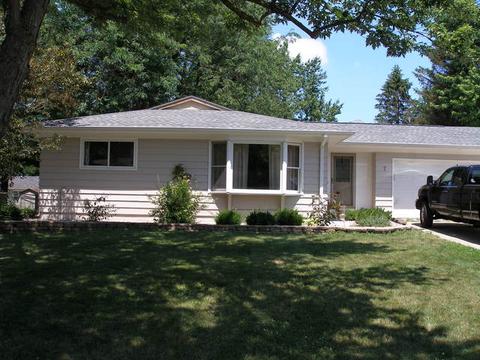 7 Old Post Rd, Montgomery, IL 60538 photo 1