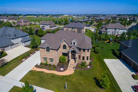 4528 Corktree Rd, Naperville, IL 60564 photo 2