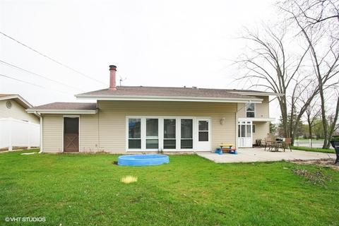 1340 Dennison Rd, Hoffman Estates, IL 60169 photo 18