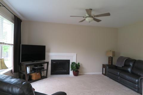 11744 S Decathalon Ln, Plainfield, IL 60585 photo 13