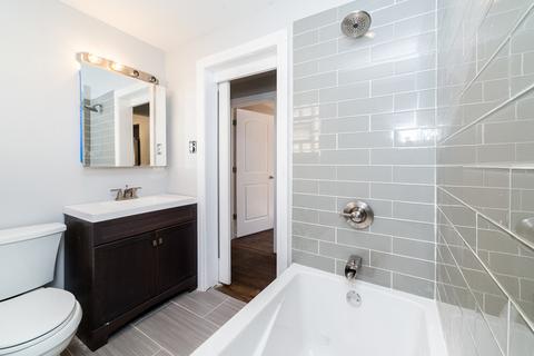 517 E 107th St, Chicago, IL 60628 photo 24