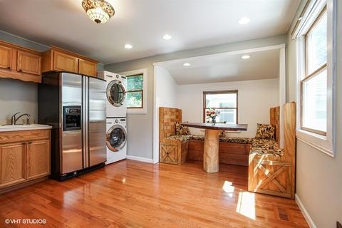 2312 Bluebird Ln, Rolling Meadows, IL 60008 photo 5