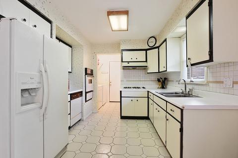 3520 Union Ave, Steger, IL 60475 photo 4
