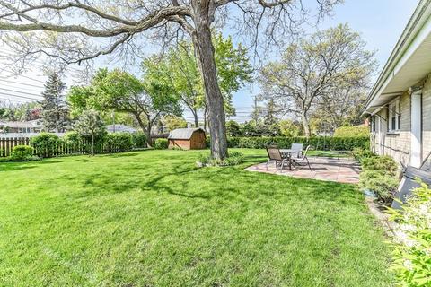 807 E Golfview Dr, Mount Prospect, IL 60056 photo 14