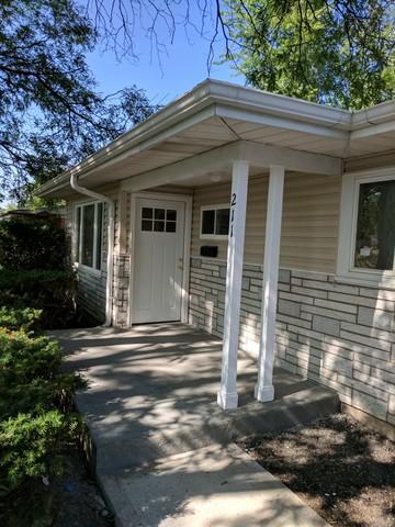 211 W Wayne Pl, Wheeling, IL 60090 photo 2