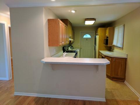 211 W Wayne Pl, Wheeling, IL 60090 photo 4