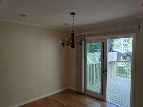 211 W Wayne Pl, Wheeling, IL 60090 photo 9