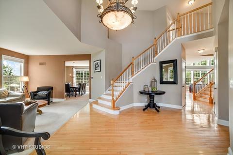 981 Pimlico Ln, Bartlett, IL 60103 photo 2