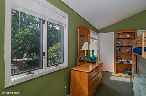 3840 Rosemear Ave, Brookfield, IL 60513 photo 14