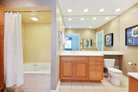 2620 Simpson St, Evanston, IL 60201 photo 16