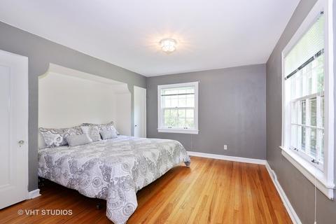 2620 Simpson St, Evanston, IL 60201 photo 17