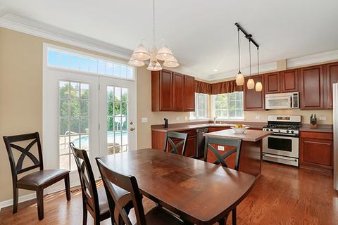 5 Montclair Dr, Cary, IL 60013 photo 9