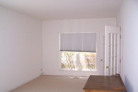 245 Norwich Dr, Bartlett, IL 60103 photo 8