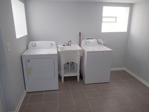 2439 E 93rd St, Chicago, IL 60617 photo 22