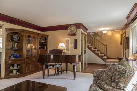 1193 Jasmine Ct, Bartlett, IL 60103 photo 3