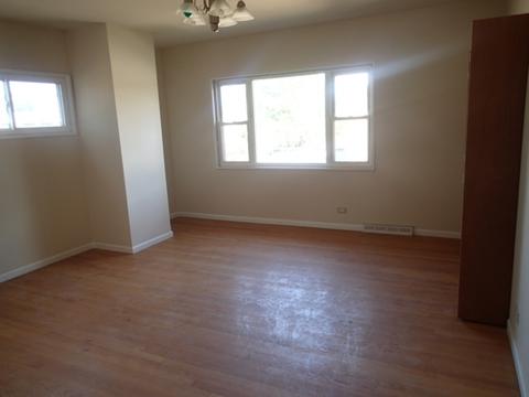 1436 Willow Ave, Des Plaines, IL 60016 photo 13