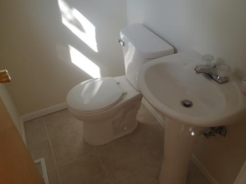 1436 Willow Ave, Des Plaines, IL 60016 photo 5