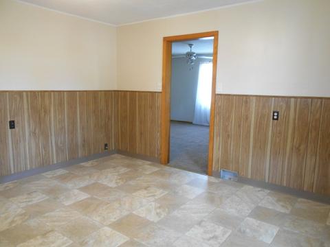 255 N 7th Ave, Kankakee, IL 60901 photo 5