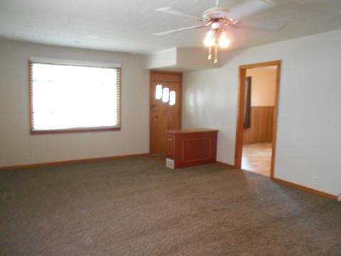 255 N 7th Ave, Kankakee, IL 60901 photo 10